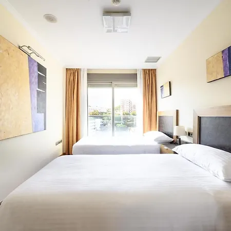 Duplex Solarium Playa 贝纳尔马德纳
